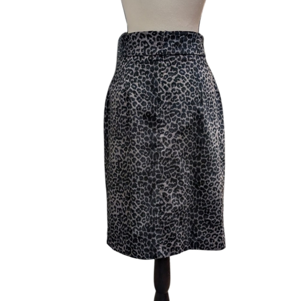 Paniz Black and Gray Leopard Print Pencil Skirt - Picture 3 of 8